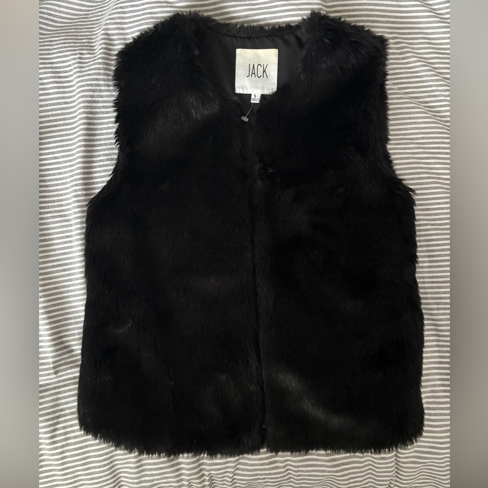 Jack by BB Dakota Black Faux Fur Vest , like new, size Small